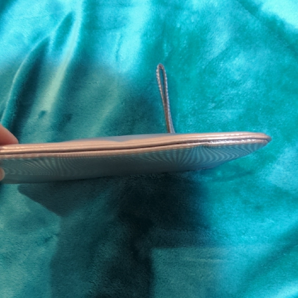 Salvatore Ferragamo Metallic Clutch - Picture 7 of 9